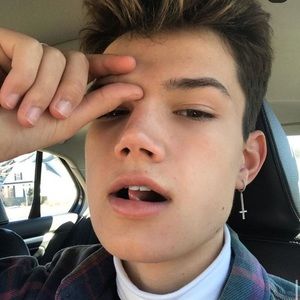 Meet your Posher, Fernanda